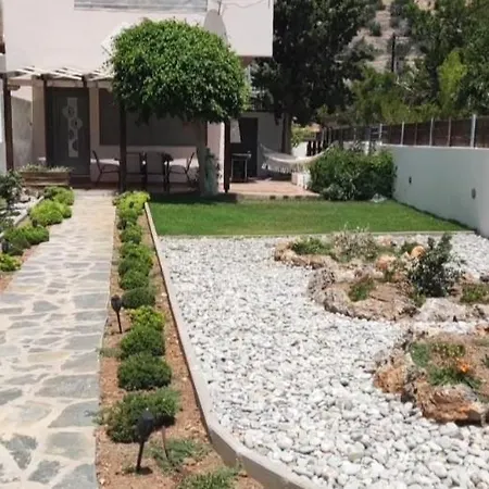 Mayla House Ferma Exterior photo