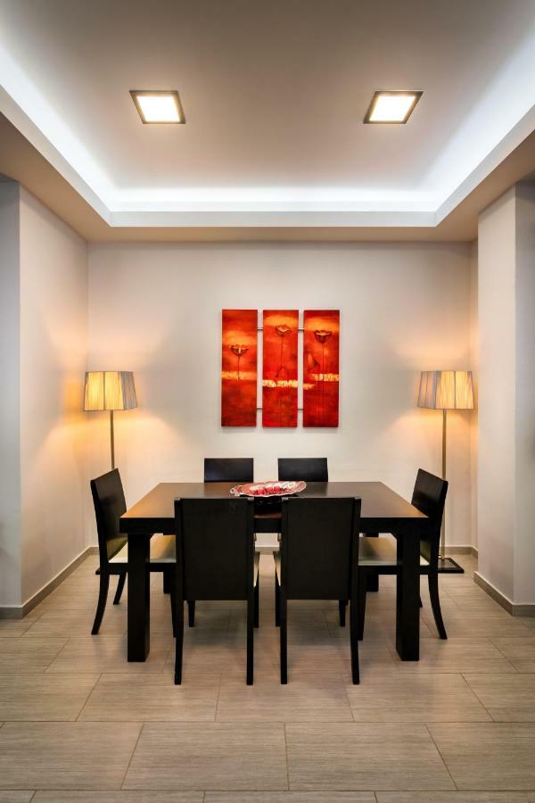 Villa Mayla House